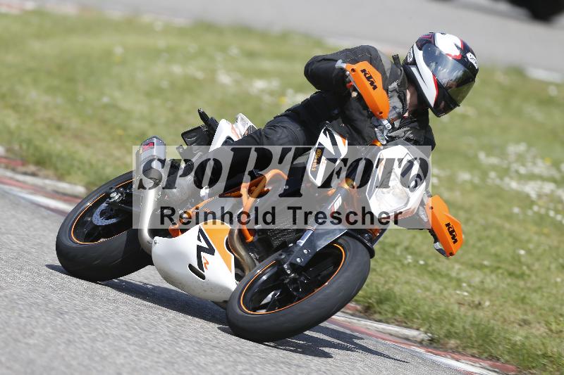 /Archiv-2025/09 22.04.2025 Cornu Master School ADR/gruen-vert/16